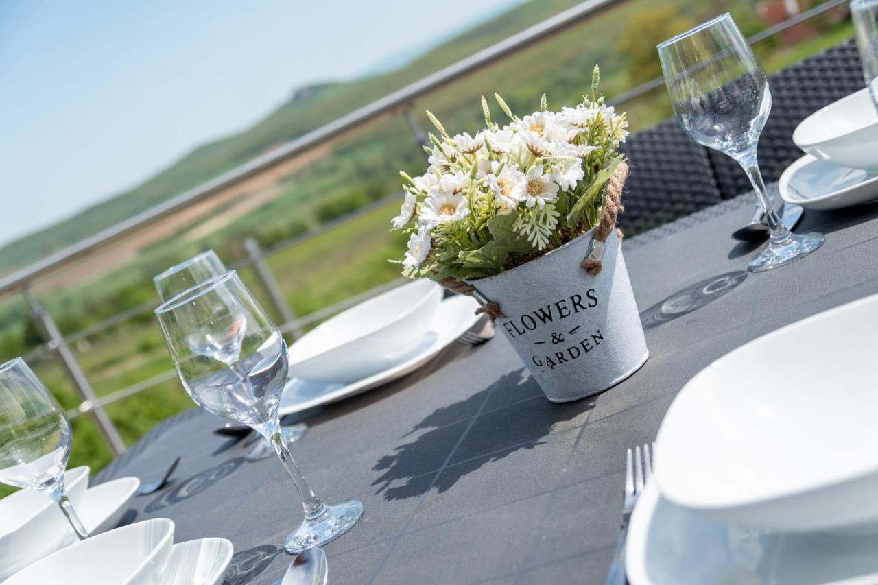 Káli Vineyard Estate * Köveskál